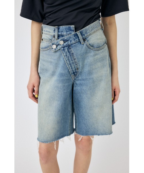 MOUSSY(マウジー)の「CROSS WAIST ハーフパンツ(デニムパンツ・レディース・ライトブルー/ブラック・0/1/2)」の18枚目の写真