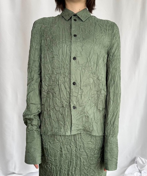 G.V.G.V.(ジーヴィージーヴィー)の「WRINKLE SATIN SHIRT(シャツ/ブラウス・レディース・ブラック/セージグリーン・ONE SIZE)」の1枚目の写真