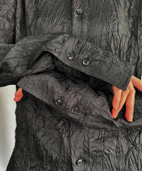 G.V.G.V.(ジーヴィージーヴィー)の「WRINKLE SATIN SHIRT(シャツ/ブラウス・レディース・ブラック/セージグリーン・ONE SIZE)」の5枚目の写真