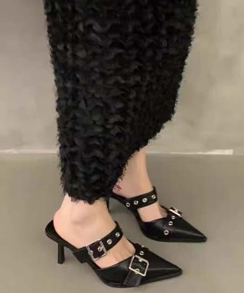 ampm（エーエムピーエム）の「バックルストラップポインテッドミュールパンプス（パンプス・レディース・ホワイト/ブラック・35/36/37/38/39/40）」の6枚目の写真