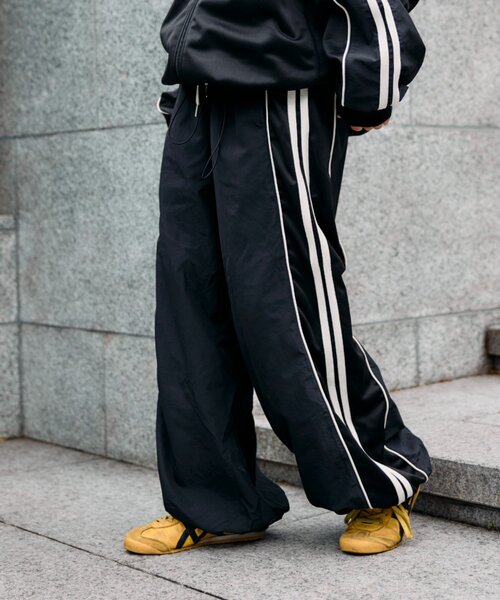 etsinta（エシンタ）の「etsintaリメイクドロストワイドジャージパンツ（その他パンツ・レディース・ブラック/グレー/レッド・ONE SIZE）」の4枚目の写真