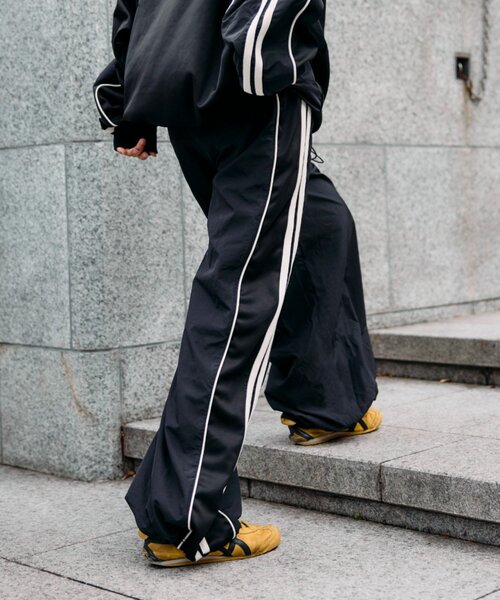 etsinta（エシンタ）の「etsintaリメイクドロストワイドジャージパンツ（その他パンツ・レディース・ブラック/グレー/レッド・ONE SIZE）」の7枚目の写真
