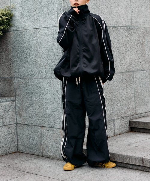 etsinta（エシンタ）の「etsintaリメイクドロストワイドジャージパンツ（その他パンツ・レディース・ブラック/グレー/レッド・ONE SIZE）」の11枚目の写真