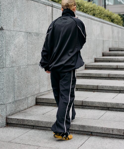 etsinta（エシンタ）の「etsintaリメイクドロストワイドジャージパンツ（その他パンツ・レディース・ブラック/グレー/レッド・ONE SIZE）」の13枚目の写真