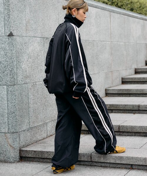 etsinta（エシンタ）の「etsintaリメイクドロストワイドジャージパンツ（その他パンツ・レディース・ブラック/グレー/レッド・ONE SIZE）」の14枚目の写真