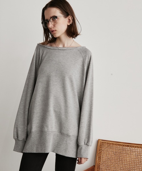 ボートネック裏毛オーバーサイズプルオーバー（スウェット）｜Auntie