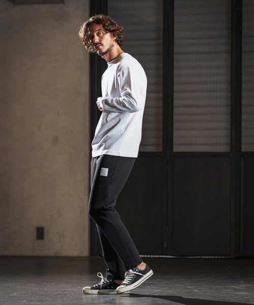 wjk reluxe(ダブルジェーケーリラックス)の「mlt5340-box silhouette long sleeve cut sew ロングスリーブカットソー(WR25W-25)(Tシャツ/カットソー・メンズ・ホワイト/ブラック/グレイッシュベージュ・XL/L/M)」の7枚目の写真