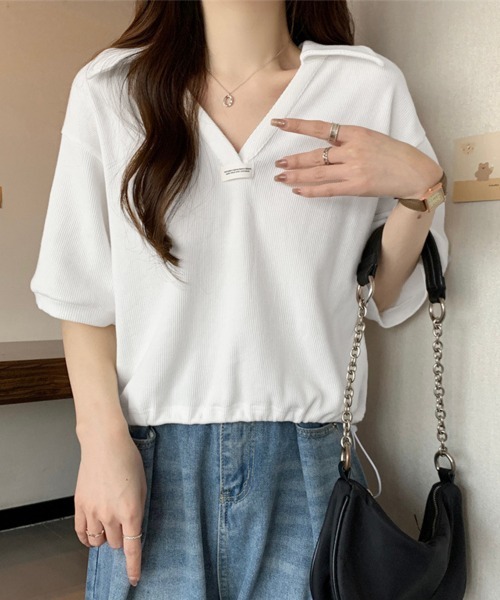 Miniministore(ミニミニストア)の「Vネックポロ襟カットソー レディース夏服(Tシャツ/カットソー・レディース・ベージュ/ブラック/ホワイト・FREE)」の6枚目の写真