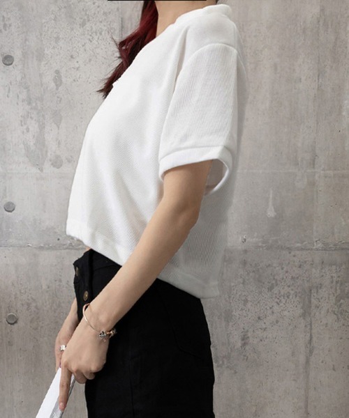Miniministore(ミニミニストア)の「Vネックポロ襟カットソー レディース夏服(Tシャツ/カットソー・レディース・ベージュ/ブラック/ホワイト・FREE)」の19枚目の写真