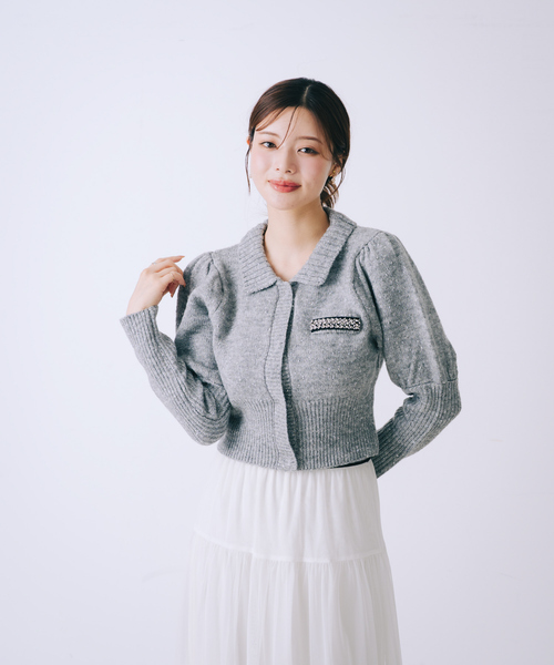 SELFIST（セルフィスト）の「【セットアップ対応】ラメネップニットビジュー付カーディガン　パフショルダー　襟付きニット　キラキラ　クリスマス　イルミネーション（ニット/セーター・レディース・ブラック/グレー/オフホワイト・フリー）」の17枚目の写真