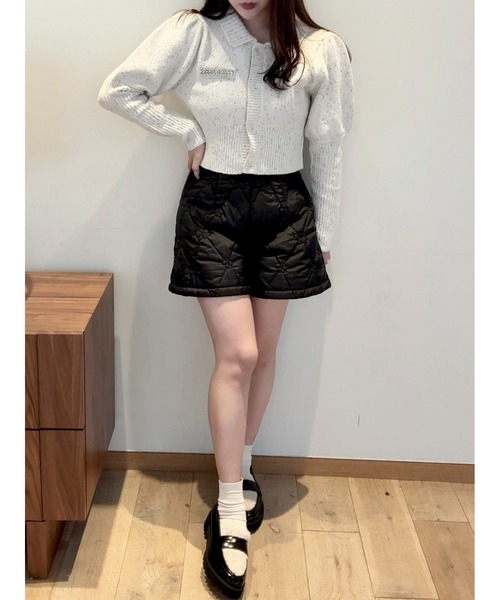 SELFIST（セルフィスト）の「【セットアップ対応】ラメネップニットビジュー付カーディガン　パフショルダー　襟付きニット　キラキラ　クリスマス　イルミネーション（ニット/セーター・レディース・ブラック/グレー/オフホワイト・フリー）」の5枚目の写真