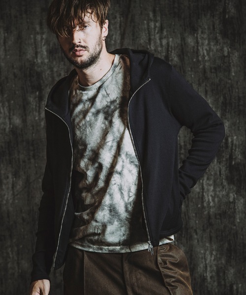 NO ID.(ノーアイディ)の「mpa3936- フライスハイネックZIPパーカ(857006-312T)(パーカー・メンズ・ホワイト/ブラック/グレー・1/2)」の2枚目の写真