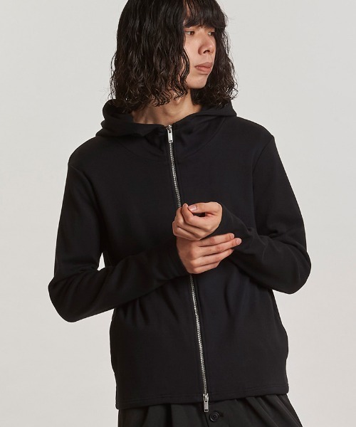 NO ID.(ノーアイディ)の「mpa3936- フライスハイネックZIPパーカ(857006-312T)(パーカー・メンズ・ホワイト/ブラック/グレー・1/2)」の20枚目の写真