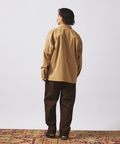 JOURNAL STANDARD relume（ジャーナルスタンダード　レリューム）の「TECH ”SOLOTEX(R)” コーデュロイ ウォッシャブル CPOシャツジャケット（シャツ/ブラウス・メンズ・ブラウン/ナチュラル/チャコールグレー/カーキ/ブラック・LARGE/MEDIUM/SMALL）」の17枚目の写真