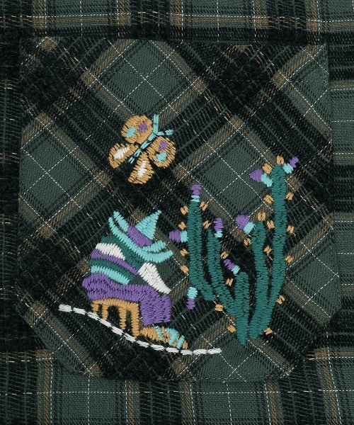 チチカカ（チチカカ）の「刺繍モールチェックシャツ【ユニセックス】（シャツ/ブラウス・メンズ・ブラック/アイボリー・FREE）」の7枚目の写真