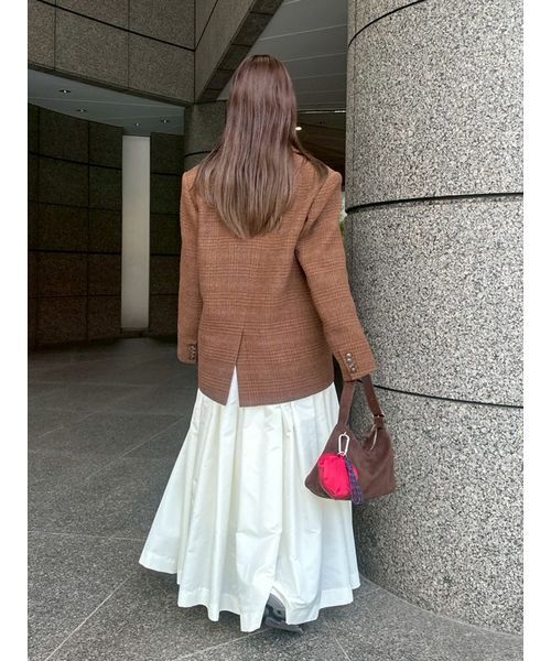 emmi（エミ）の「ベルトセットボリュームスカート（スカート・レディース・アイボリー/ブラック/ベージュ・0/1）」の12枚目の写真