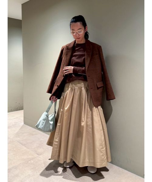 emmi（エミ）の「ベルトセットボリュームスカート（スカート・レディース・アイボリー/ブラック/ベージュ・0/1）」の21枚目の写真