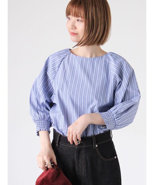 Lugnoncure（ルノンキュール）の「アソート袖口シャーリングブラウス（シャツ/ブラウス・レディース・ブルー/オフホワイト/チャコールグレー/ブラウン/ベージュ・F）」の5枚目の写真