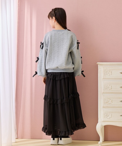 Amourire girl（アムリールガール）の「ふくれジャガード 袖リボンプルオーバー（スウェット・キッズ・グレー/ネイビー・160cm/150cm/140cm/130cm）」の15枚目の写真