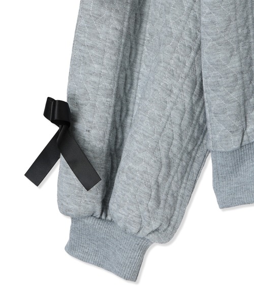 Amourire girl（アムリールガール）の「ふくれジャガード 袖リボンプルオーバー（スウェット・キッズ・グレー/ネイビー・160cm/150cm/140cm/130cm）」の7枚目の写真