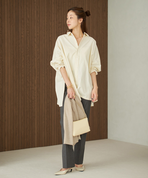 plage(プラージュ)の「Straight Slit パンツ(スラックス・レディース・チャコールグレー/ブラック・34/36/38/40)」の22枚目の写真