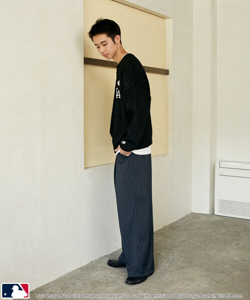 MLB（メジャーリーグベースボール）の「MLB × MARY QUANT/エムエルビー × マリークワント MLB×MARY QUANT CREWNECK KNIT CARDIGAN/刺繍ロゴクルーネックニットカーディガン(限定展開)（カーディガン/ボレロ・メンズ・ブラウン/ネイビー/ブラック・LARGE/SMALL/MEDIUM）」の18枚目の写真