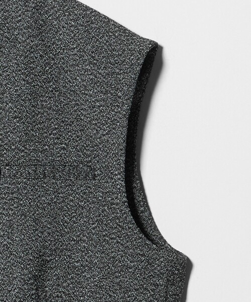 BEAUTY&YOUTH UNITED ARROWS（ビューティーアンドユースユナイテッドアローズ）の「ポリエステル ツイードライクベスト（ベスト・レディース・ブラック/ダークグレー・FREE）」の15枚目の写真