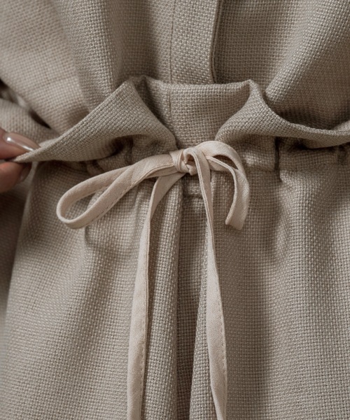 lawgy(ラウジー)の「volume sleeve waist gather combinaison / ボリュームスリーブウエストギャザーコンビネゾン(つなぎ/オールインワン・レディース・グレー/ベージュ・FREE)」の8枚目の写真