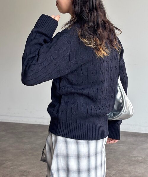 U.S. POLO ASSN.(ユーエスポロアッスン)の「ケーブルニット(ニット/セーター・レディース・ネイビー/キャメル/レッド/グリーン/アイボリー・FREE)」の11枚目の写真