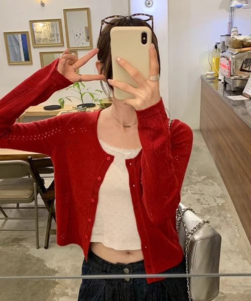 MEMECLE（メメクル）の「【MEMECLE/メメクル】クルーネックカラーカーディガン（カーディガン/ボレロ・レディース・レッド/ネイビー/ライトブルー/アイボリー・FREE）」の12枚目の写真