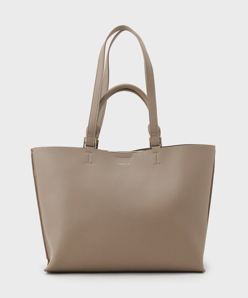 OPAQUE.CLIP（オペークドットクリップ）の「【2WAY/A4サイズ対応】シュリンク合皮トートバッグ（トートバッグ・レディース・ベージュ/ブラック・00）」の10枚目の写真