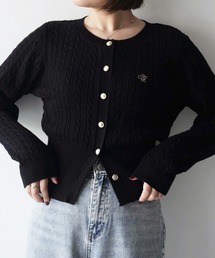 胸刺繍金ボタンケーブルニットカーディガン/A
