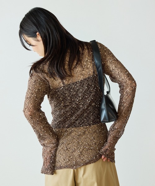 AO2(アオズ)の「ネップメッシュスリムシルエットシャツカーディガン(カーディガン/ボレロ・レディース・ホワイト/ブラウン/ブラック・FREE)」の18枚目の写真