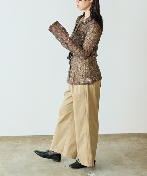 AO2(アオズ)の「ネップメッシュスリムシルエットシャツカーディガン(カーディガン/ボレロ・レディース・ホワイト/ブラウン/ブラック・FREE)」の6枚目の写真