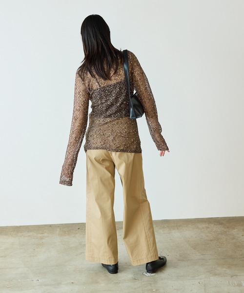 AO2(アオズ)の「ネップメッシュスリムシルエットシャツカーディガン(カーディガン/ボレロ・レディース・ホワイト/ブラウン/ブラック・FREE)」の7枚目の写真