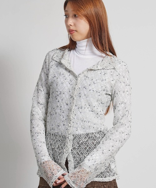 AO2(アオズ)の「ネップメッシュスリムシルエットシャツカーディガン(カーディガン/ボレロ・レディース・ホワイト/ブラウン/ブラック・FREE)」の11枚目の写真