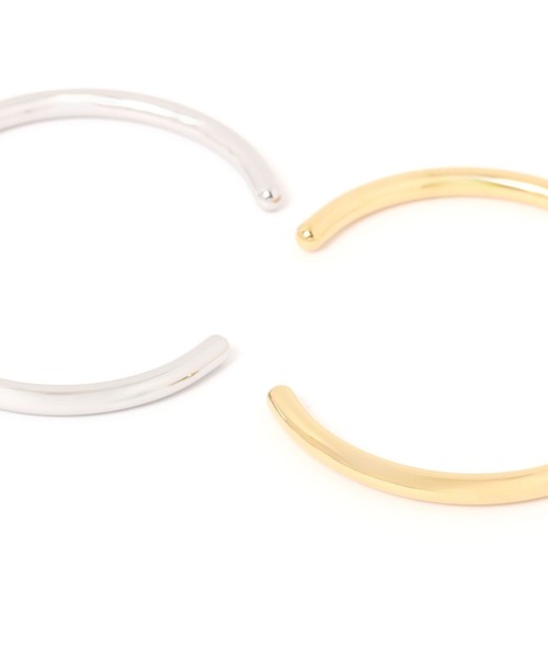 LAKOLE（ラコレ）の「ステンレスカーブバングル / 599600（バングル/リストバンド・レディース・その他1/その他2・FREE）」の4枚目の写真