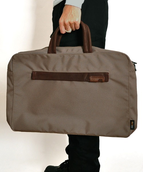 TONE SELECT GOODS(トーンセレクトグッズ)の「Butler Verner Sails(バトラーバーナーセイルズ)コーデュラ シンプルブリーフ (JA-2360)(ビジネスバッグ・メンズ・ベージュ・FREE)」の1枚目の写真