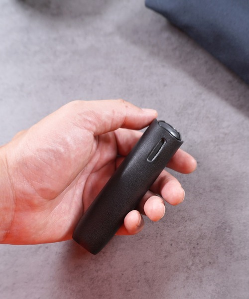 GLOBAL FORME CONCRETE（グローバルフォルムコンクリート）の「【RAZ】 Ploom AURA（プルーム オーラ） レザースリーブ（アッシュトレイ/ライター・メンズ・ブラック/キャメル/ブラウン/レッド/グリーン/オレンジ/ネイビー・FREE）」の2枚目の写真