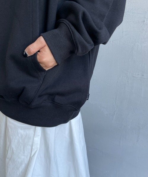 HUF（ハフ）の「[HUF/ハフ] H STAR LOGO バックプリント スウェットパーカー（パーカー・レディース・ブラック・M/L）」の4枚目の写真