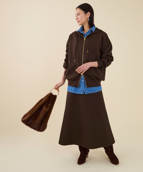 marmors（マルモア）の「【marmors】water repellent knit skirt〈セットアップ対応〉（スカート・レディース・ダークグレー/ブラウン/ブラック・36）」の9枚目の写真