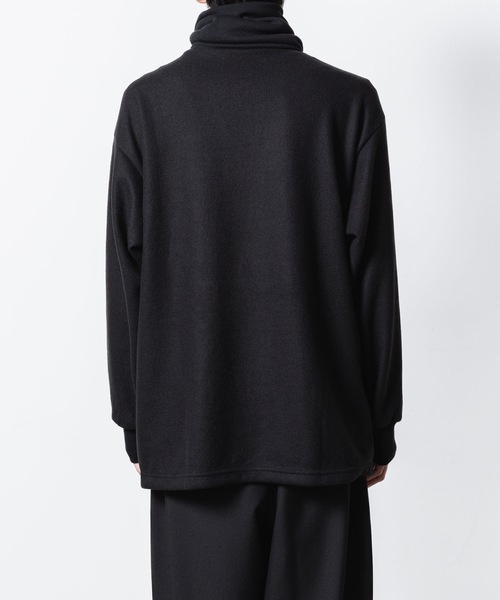 ato(アトウ)の「ASYMMETRY PULL-OVER CARDIGAN(カーディガン/ボレロ・メンズ・ブラック/グレイッシュベージュ・46/48)」の16枚目の写真