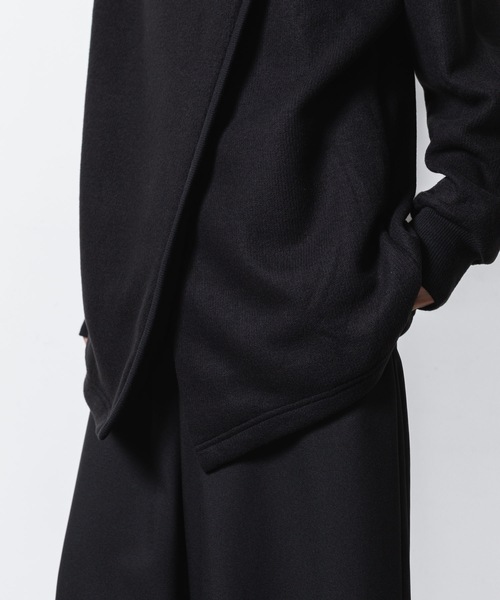 ato(アトウ)の「ASYMMETRY PULL-OVER CARDIGAN(カーディガン/ボレロ・メンズ・ブラック/グレイッシュベージュ・46/48)」の14枚目の写真