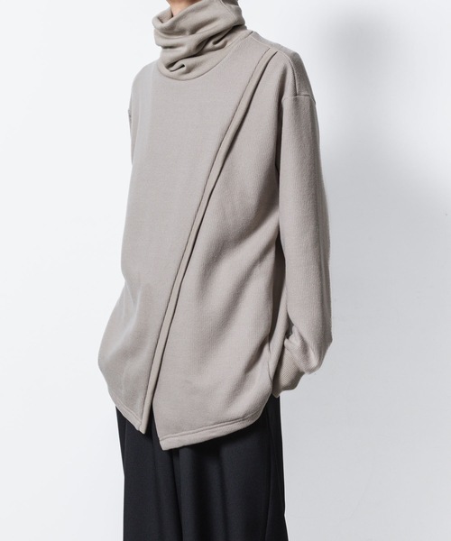 ato(アトウ)の「ASYMMETRY PULL-OVER CARDIGAN(カーディガン/ボレロ・メンズ・ブラック/グレイッシュベージュ・46/48)」の6枚目の写真