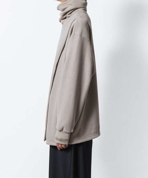 ato(アトウ)の「ASYMMETRY PULL-OVER CARDIGAN(カーディガン/ボレロ・メンズ・ブラック/グレイッシュベージュ・46/48)」の5枚目の写真