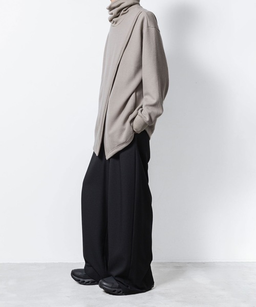 ato(アトウ)の「ASYMMETRY PULL-OVER CARDIGAN(カーディガン/ボレロ・メンズ・ブラック/グレイッシュベージュ・46/48)」の22枚目の写真