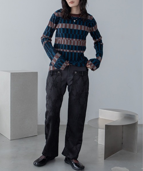 ツイストライン幾何学ブロック柄トップス（ニット/セーター）｜VACANCY