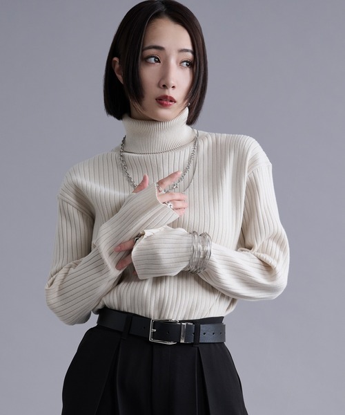 Ellno Loset（エルノロゼット）の「サムホールツキリブタートルニット（ニット/セーター・メンズ・パープル/レッド/ブラック/グレー/オフホワイト/ブルー・SMALL/MEDIUM/LARGE）」の2枚目の写真