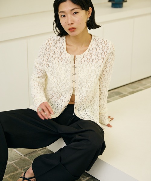 AIC.（エーアイシー）の「ホックデザインレースカーディガン（カーディガン/ボレロ・レディース・ブラック/アイボリー・FREE）」の6枚目の写真