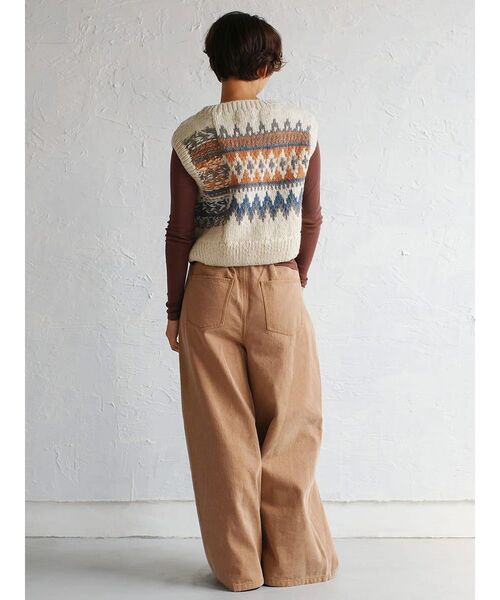 FIKA.(フィーカ)の「Fair isle knit vest(ニット/セーター・レディース・ホワイト・MEDIUM)」の10枚目の写真
